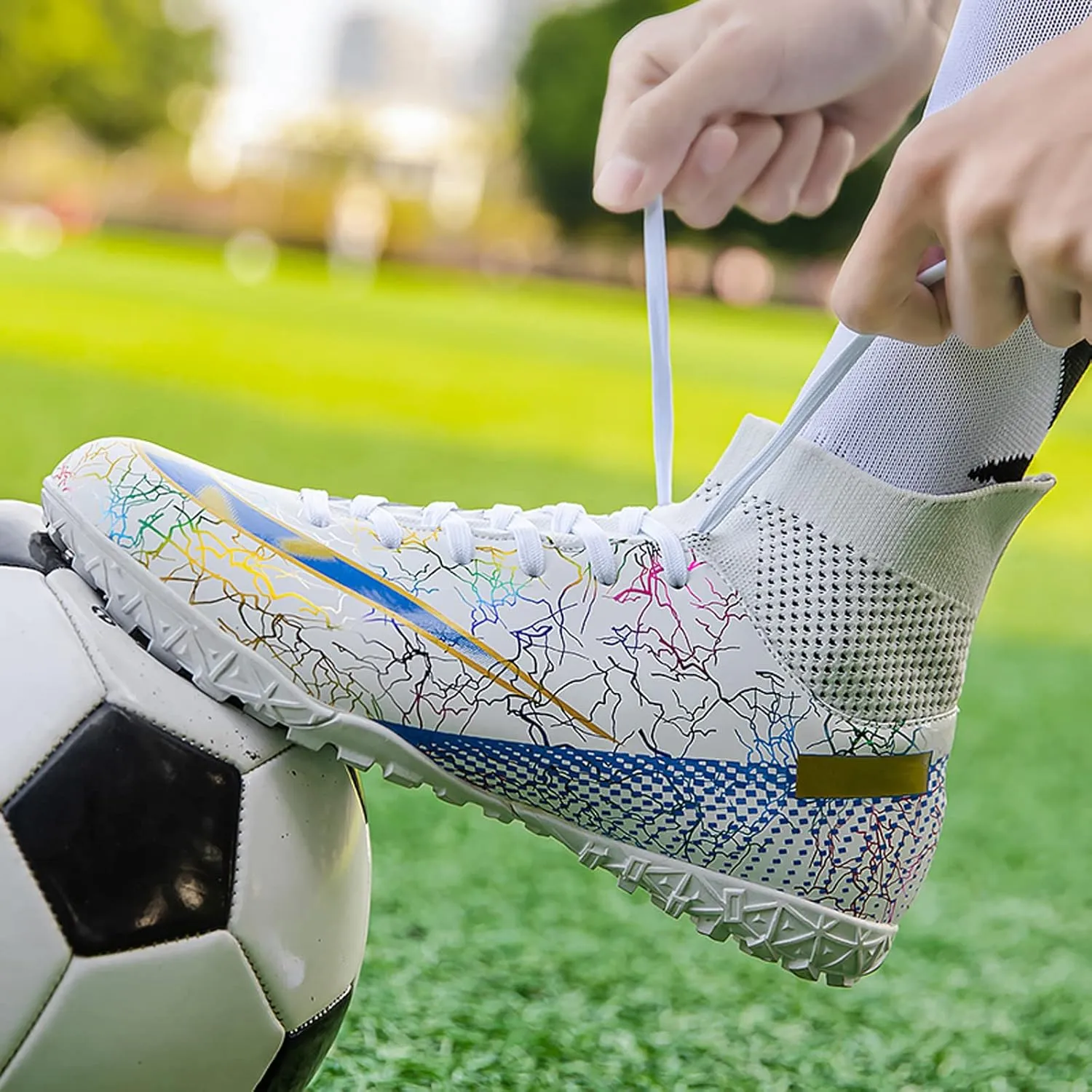 CERYTHRINA Mens Athletic Soccer Boots Kids High-Top Cleats Football Soccer Shoe Outdoor Professional Turf Non-Slip Competition Trainings Sneaker