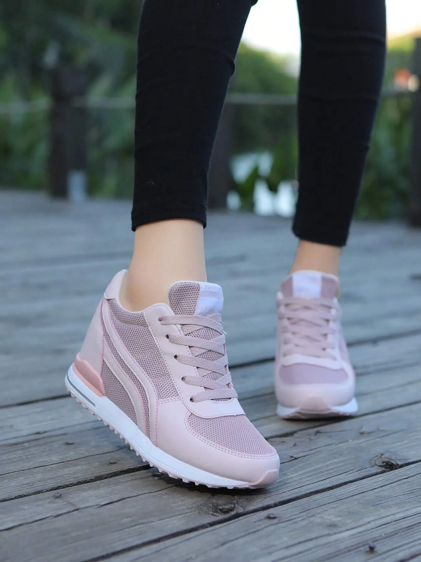 New Invisible Height Increasing Women's Casual Shoes With Air Cushion, Fashionable