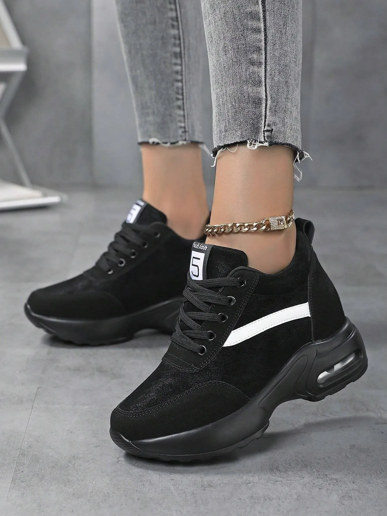 New Invisible Height Increasing Women's Casual Shoes With Air Cushion, Fashionable