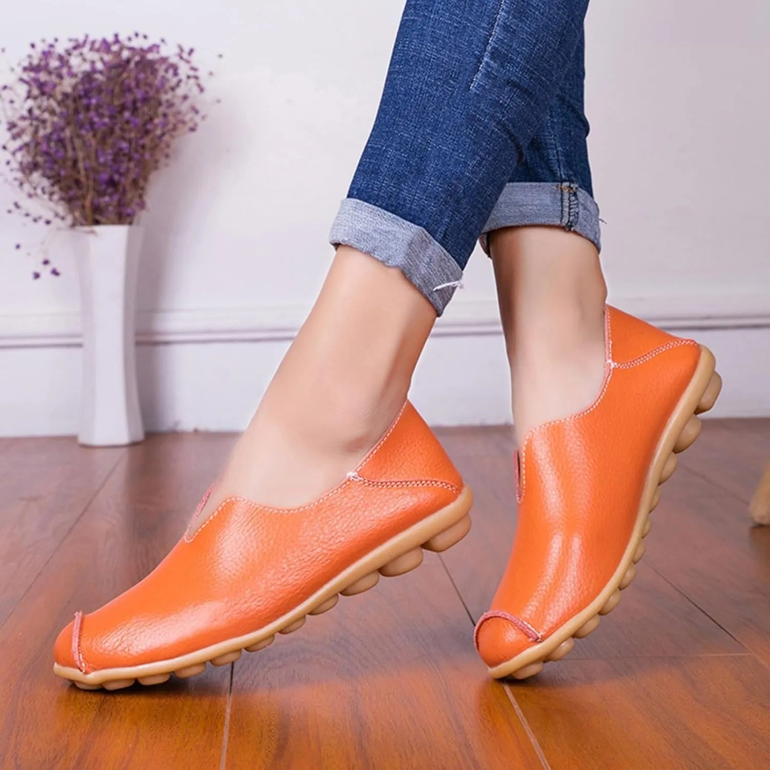 Womens Leather Shoes Casual Dressy Comfortable Loafers Summer Slip On Walking Driving Flats Lightweight Work Shoes 2025 Fashion