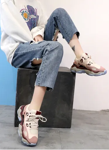 Women's Spring/Autumn Fashionable Casual Sneakers