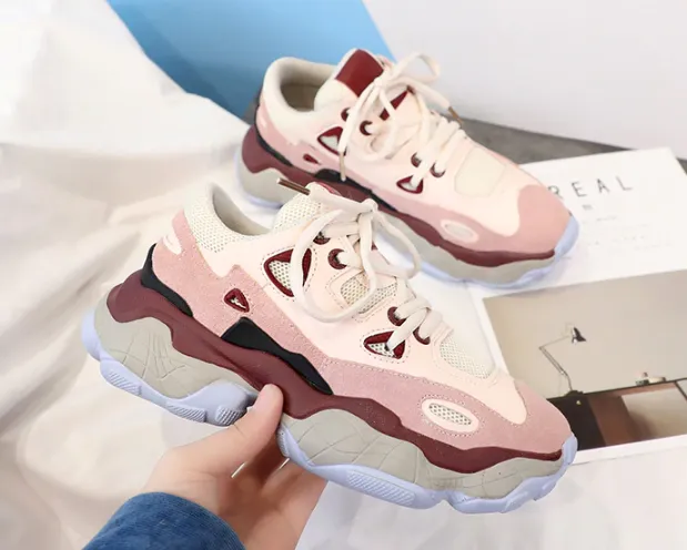 Women's Spring/Autumn Fashionable Casual Sneakers
